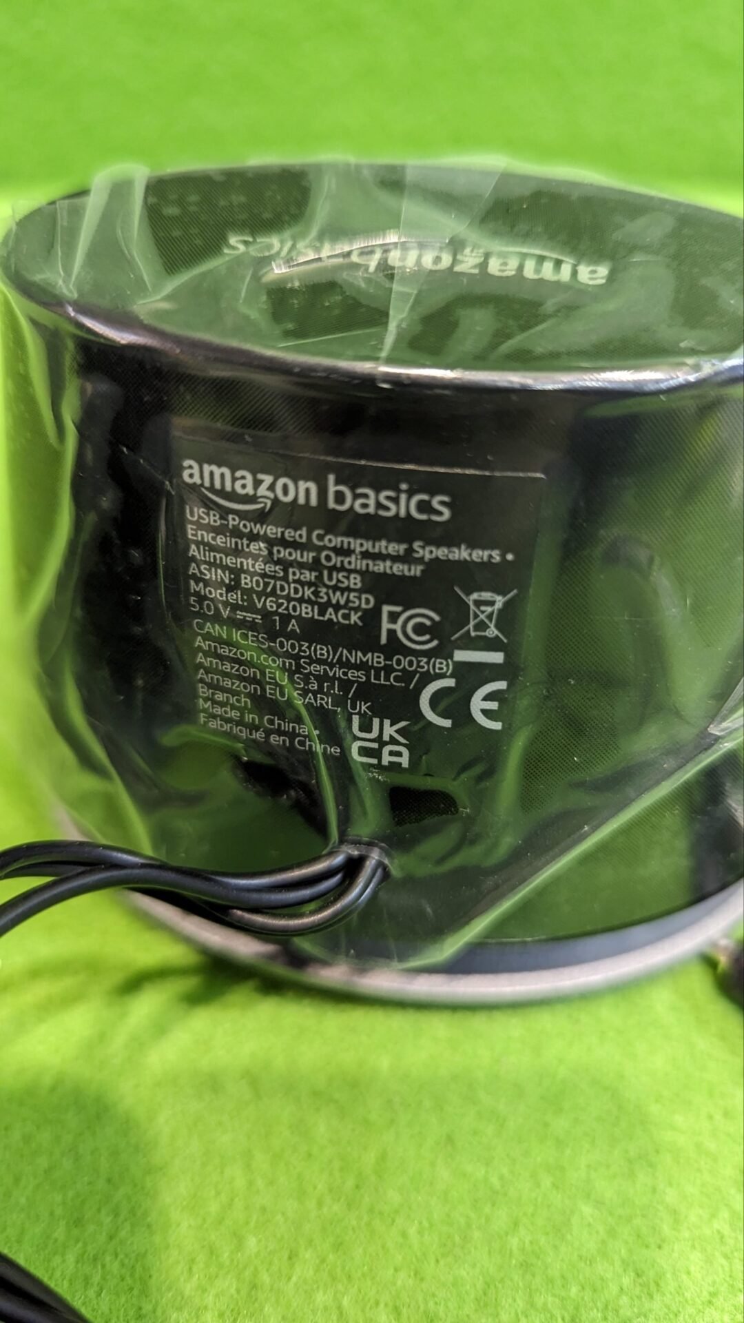 Foto 6 de Amazon Basics – Parlantes para computadora alimentados por USB con sonido dinámi