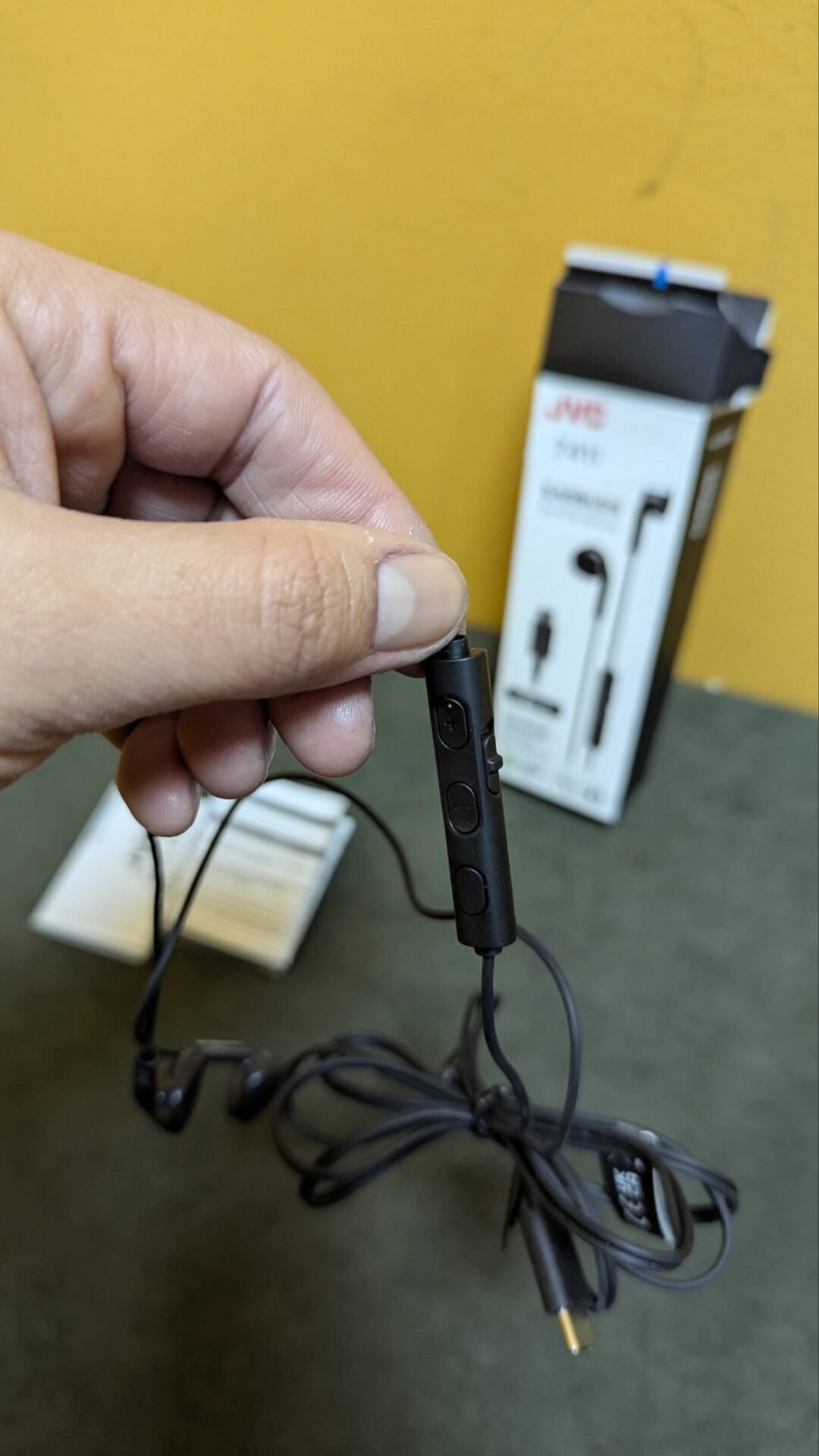 Foto 4 de Audífonos de botón JVC Micrófono integrado