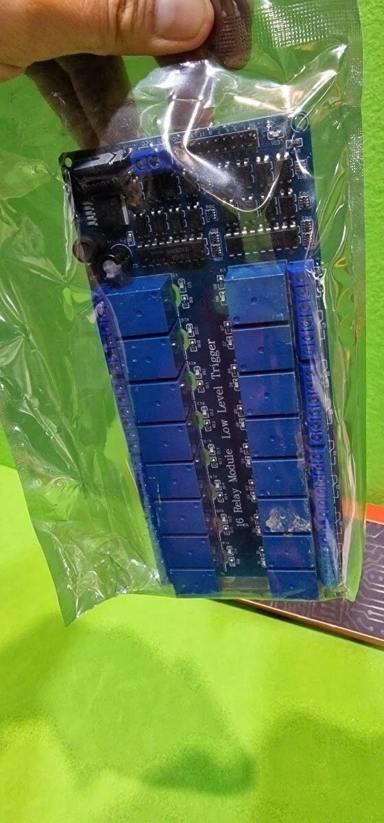 Foto 5 de AZDelivery 16 Canales Modulo Rele 12V