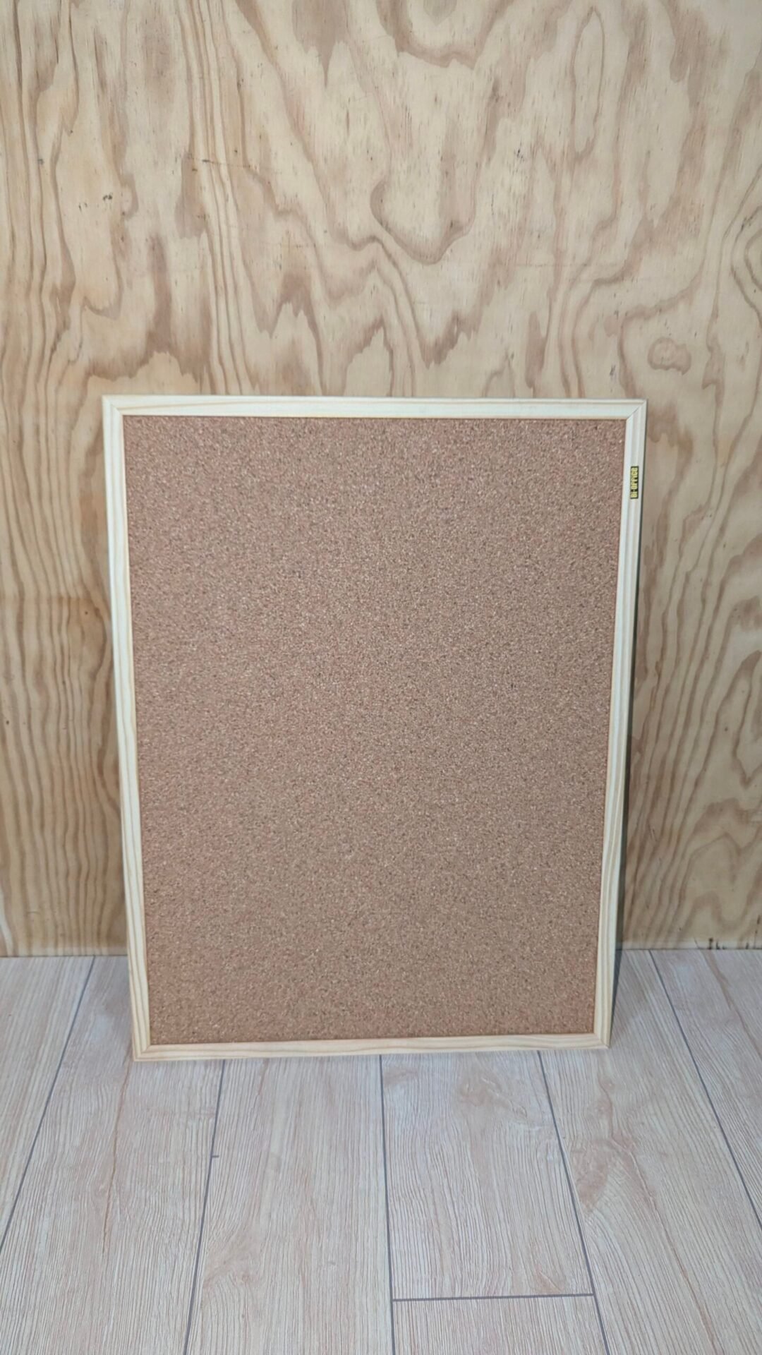 Foto 2 de Bi-Office – Tablero de corcho con marco de madera, 60 x 45 cm