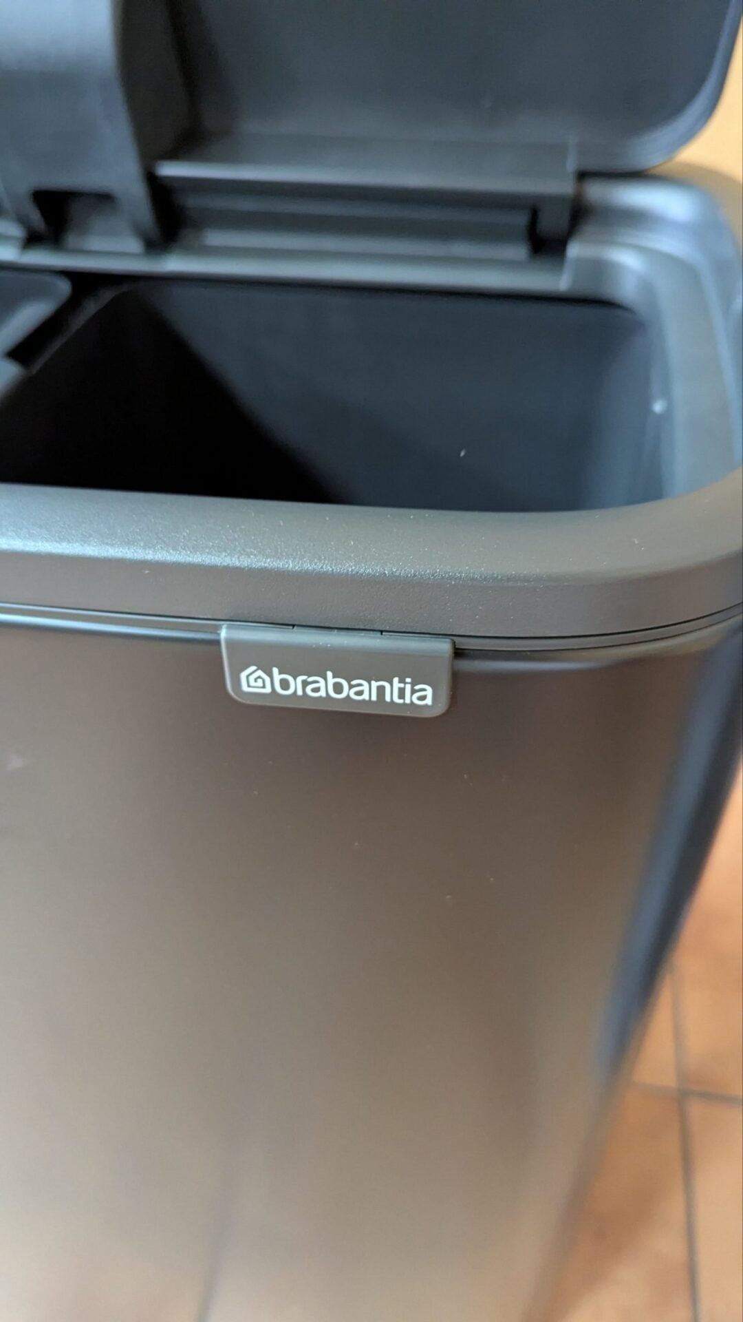 Foto 4 de Brabantia Basurero Negro mate 60L