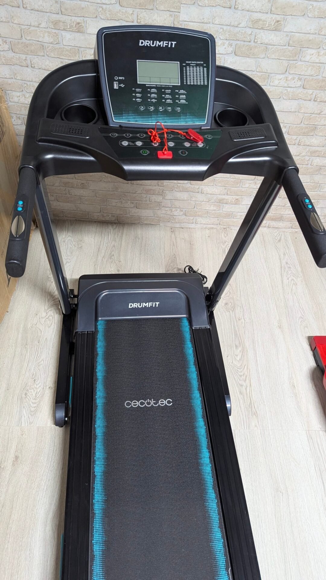 Foto 7 de Cecotec Cinta de Correr Plegable DrumFit WayHome 1600 Obelia