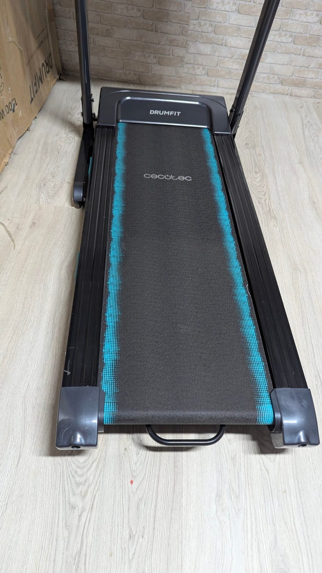 Foto 8 de Cecotec Cinta de Correr Plegable DrumFit WayHome 1600 Obelia