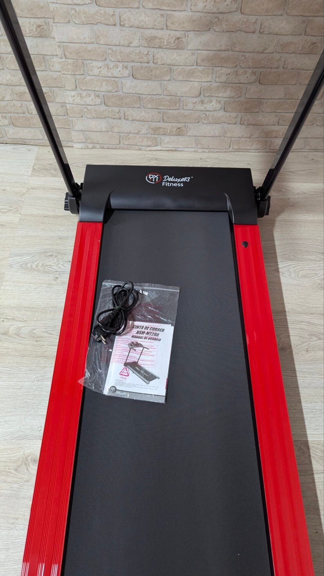 Foto 4 de Cinta de Andar y Correr – Motor 1500W 2CV – soporta 150 kg