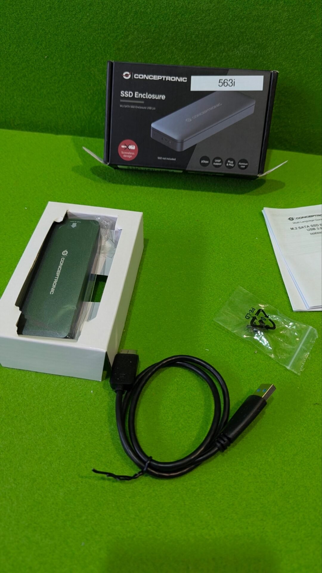 Foto 3 de Conceptronic DDE03G – Carcasa para Disco Duro SSD M.2/USB3.0 SATA