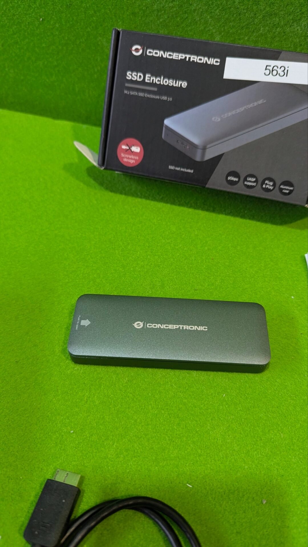 Foto 4 de Conceptronic DDE03G – Carcasa para Disco Duro SSD M.2/USB3.0 SATA
