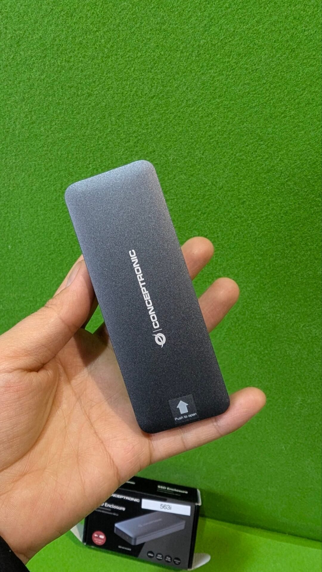 Foto 7 de Conceptronic DDE03G – Carcasa para Disco Duro SSD M.2/USB3.0 SATA