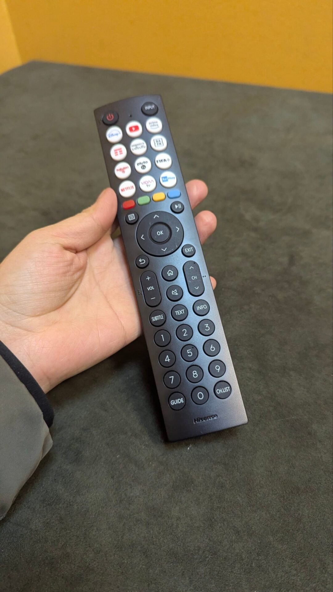 Foto 2 de Control remoto original Hisense EN2Q36H para Smart TV VIDAA