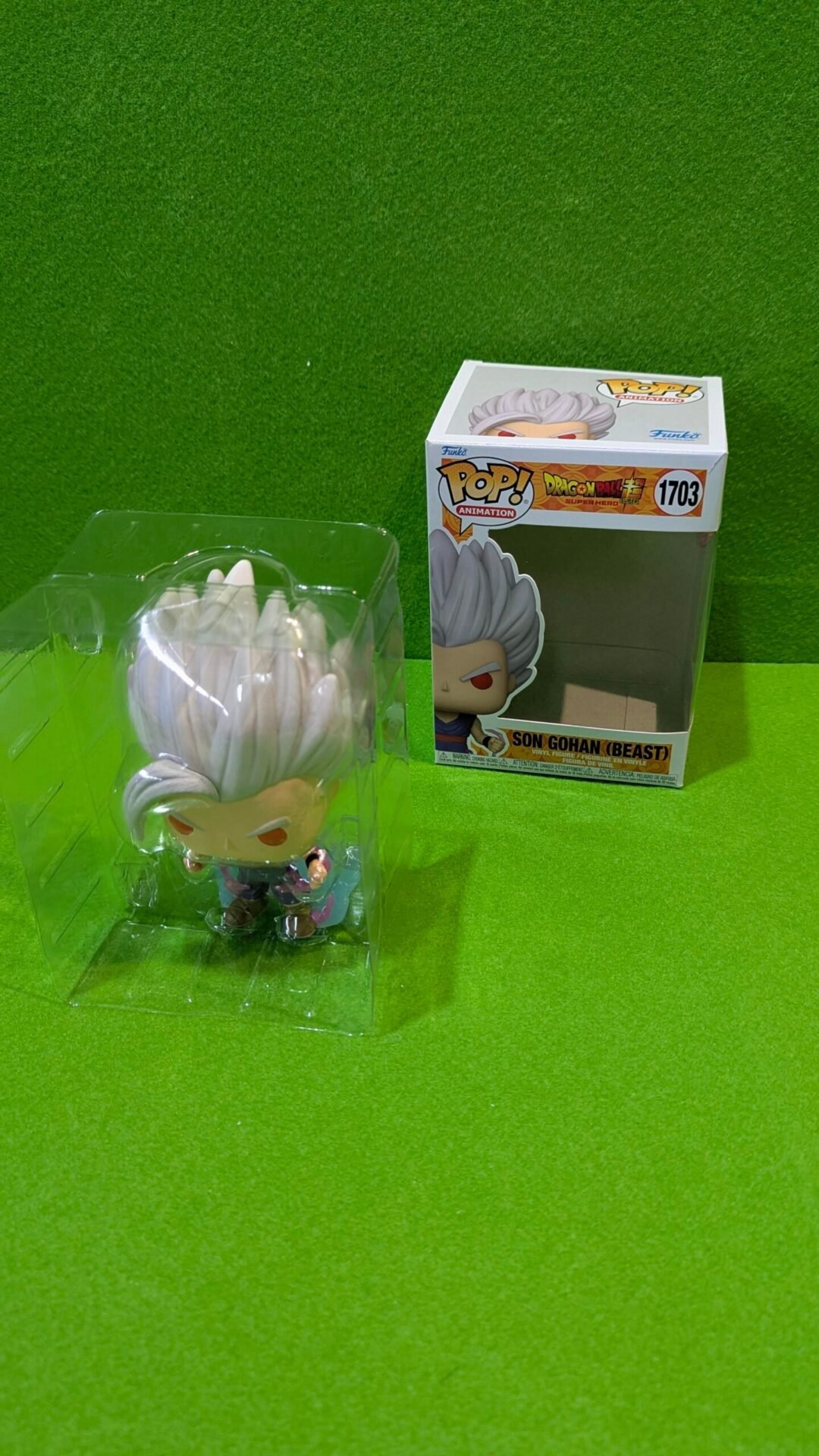Foto 2 de Funko Pop! Animation: DBSSH – Gohan UI – 1/6 de Probabilidades de Obtener la RAR