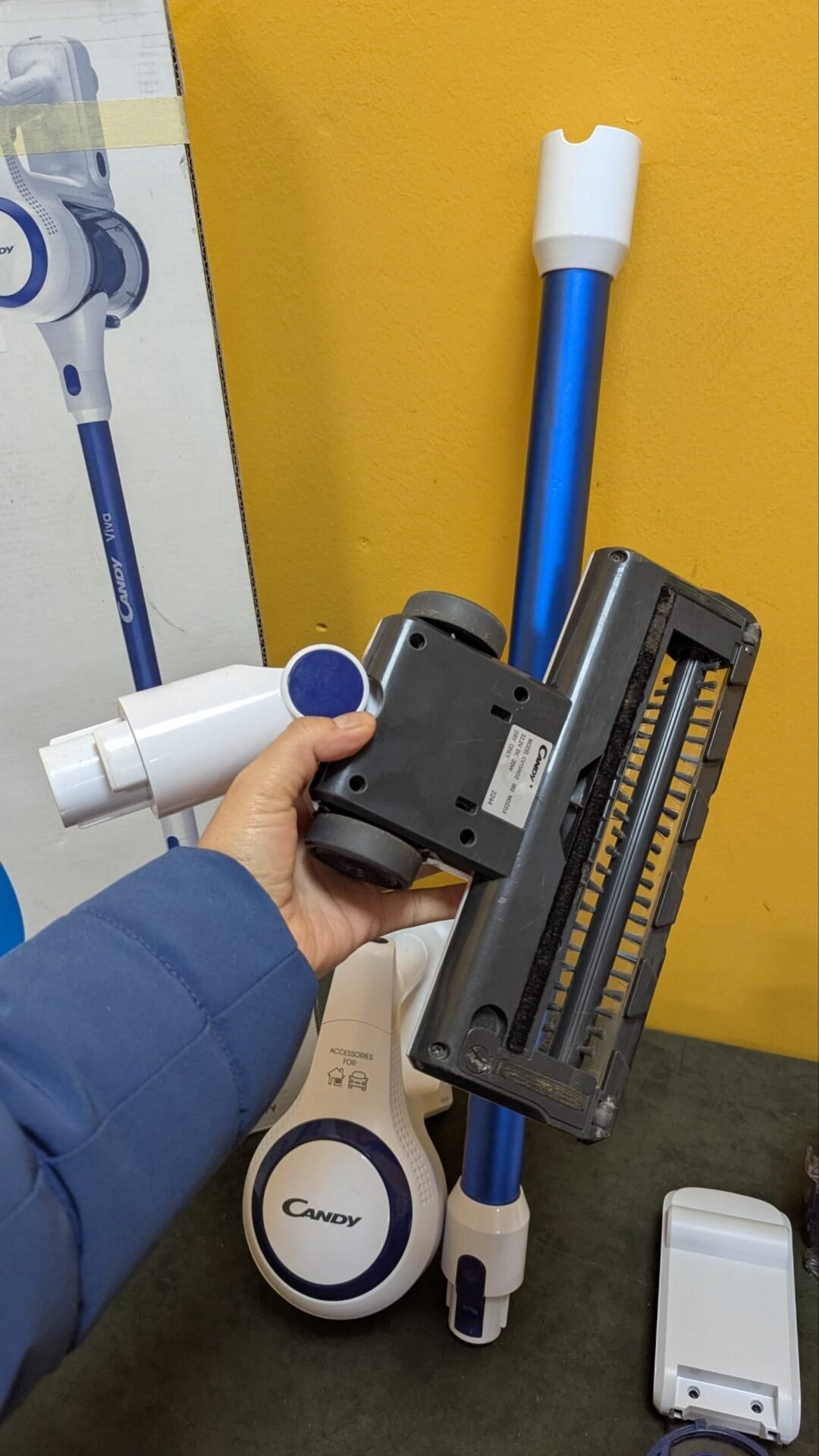 Foto 9 de Hoover CVIVA15 aspiradora de Escoba multifunción