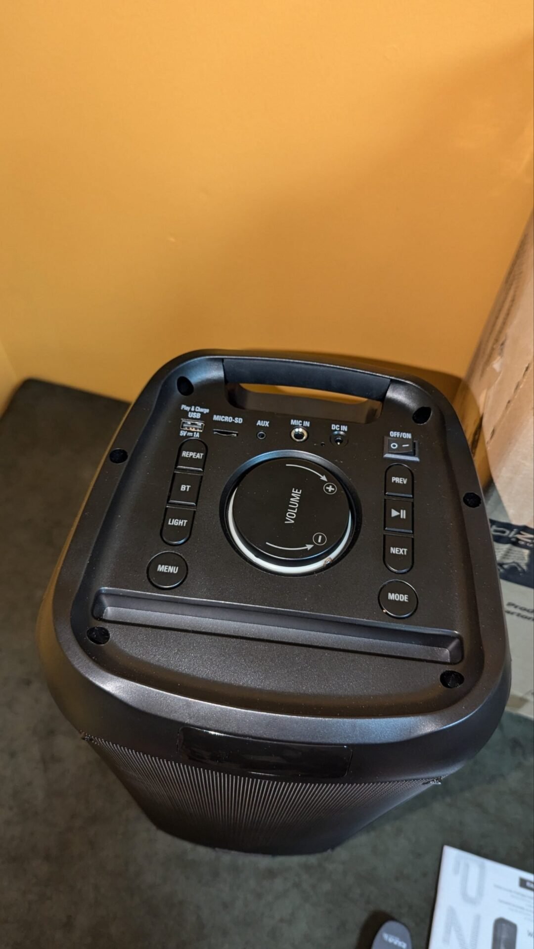 Foto 3 de Ibiza – WAVE6 – Parlante a pilas de 250W/2×5.25″