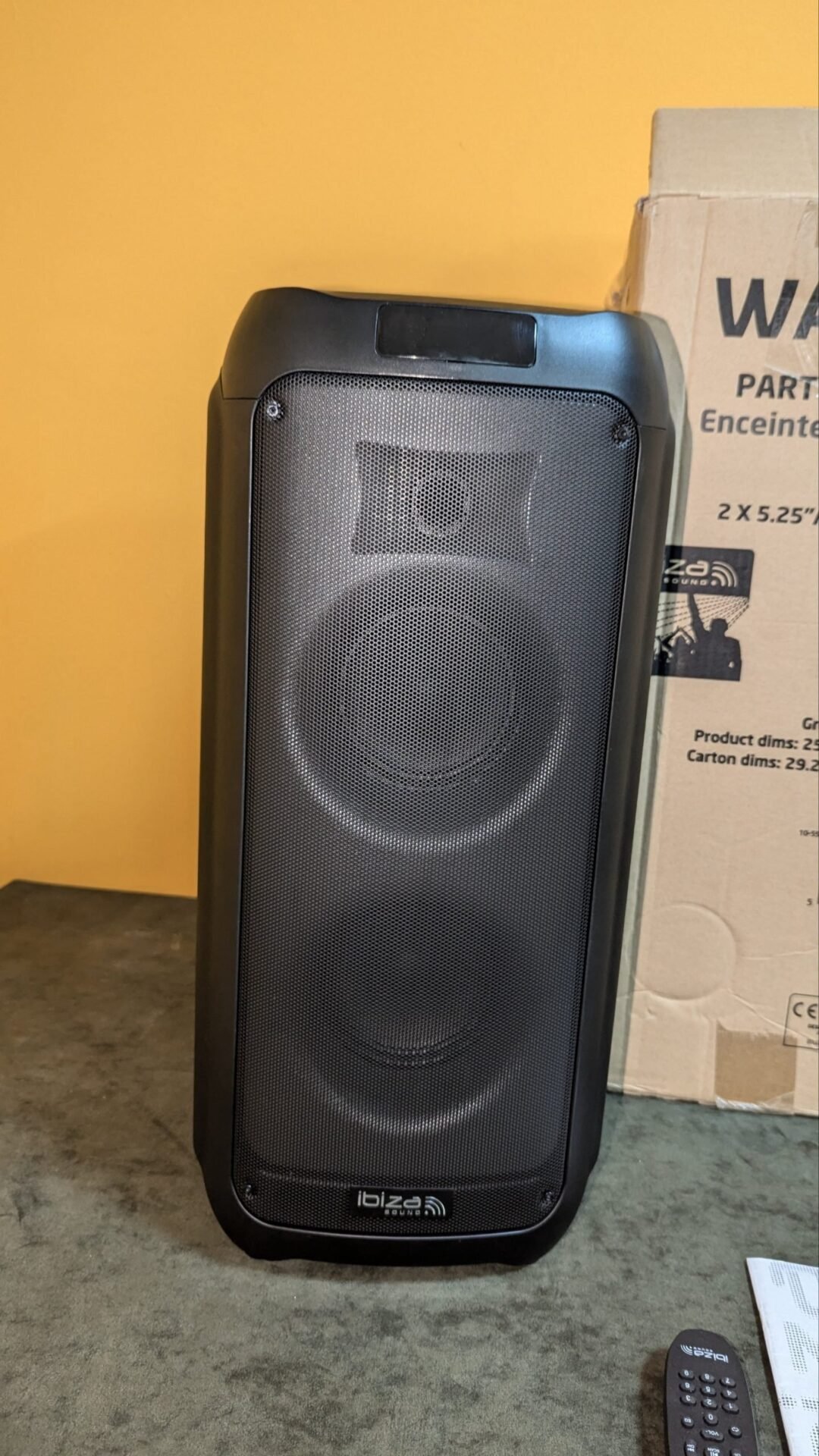 Foto 6 de Ibiza – WAVE6 – Parlante a pilas de 250W/2×5.25″