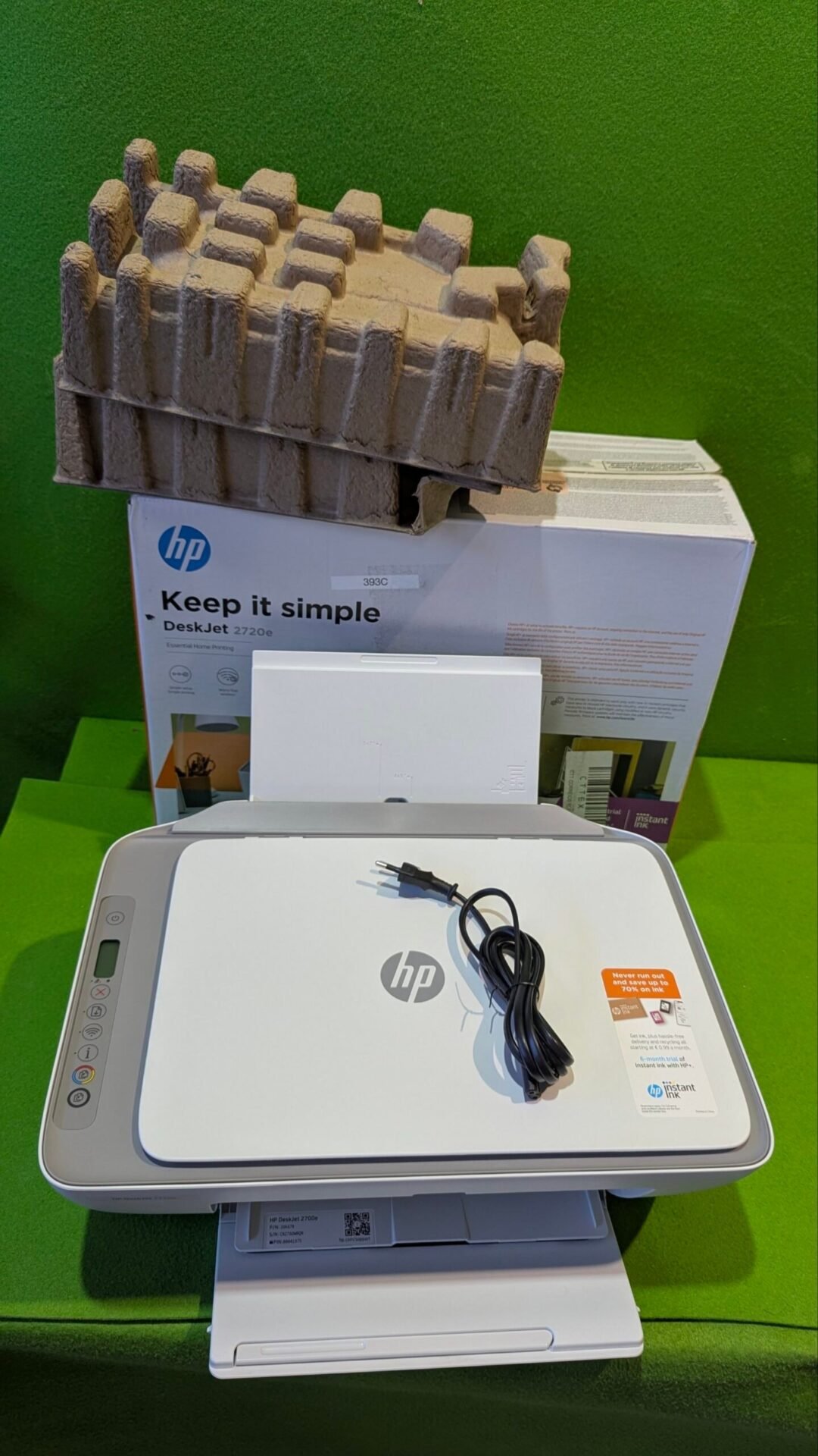 Foto 2 de Impresora todo-en-uno HP DeskJet 2720e con Defecto