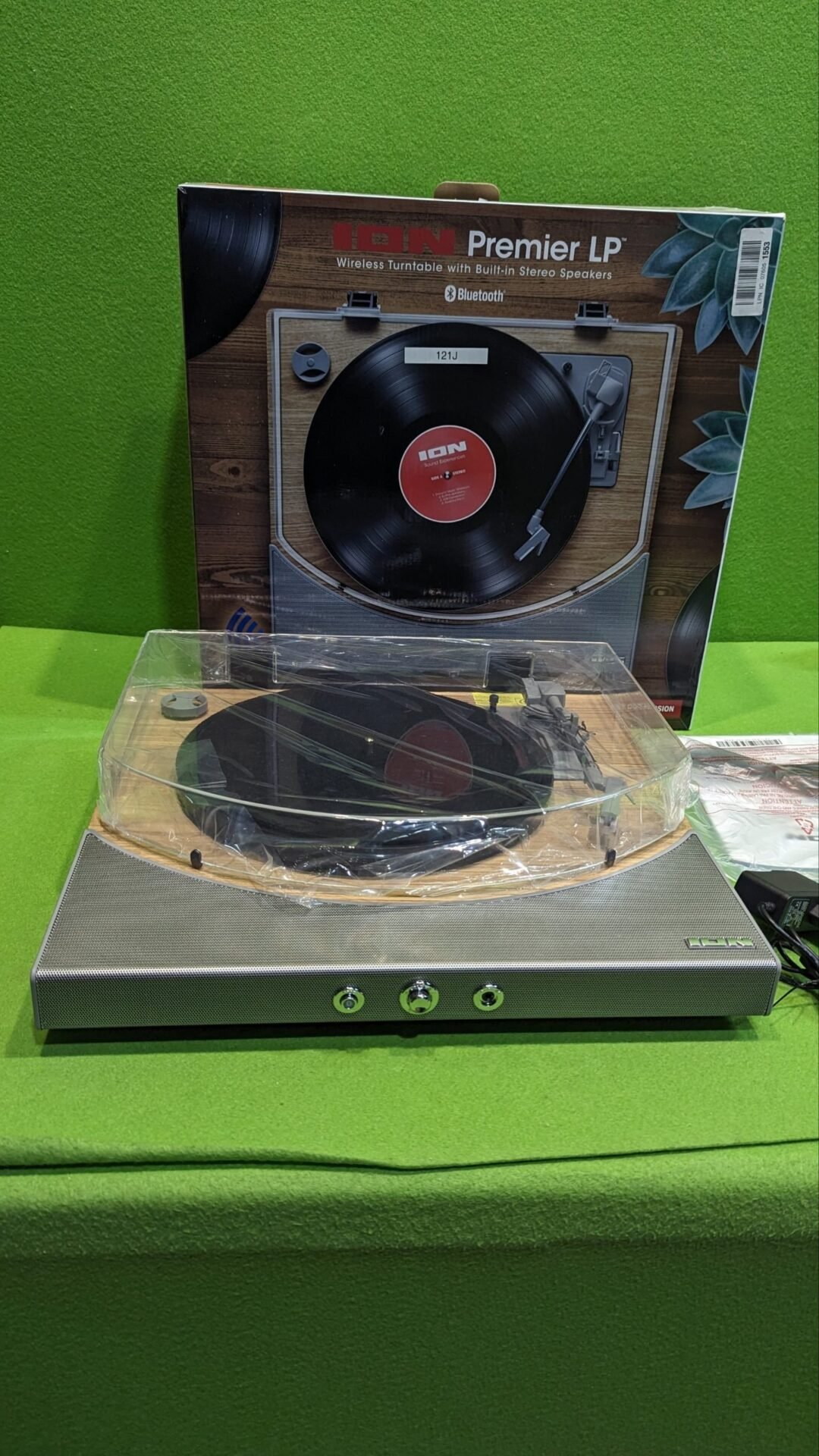 Foto 6 de ION Audio Premier LP Tocadiscos de vinilo Bluetooth, de 3 velocidades, parlantes