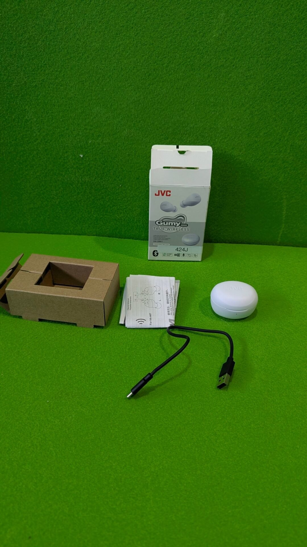 Foto 2 de JVC HA-Z66T-W-E Gumy Mini Audífonos inalámbricos