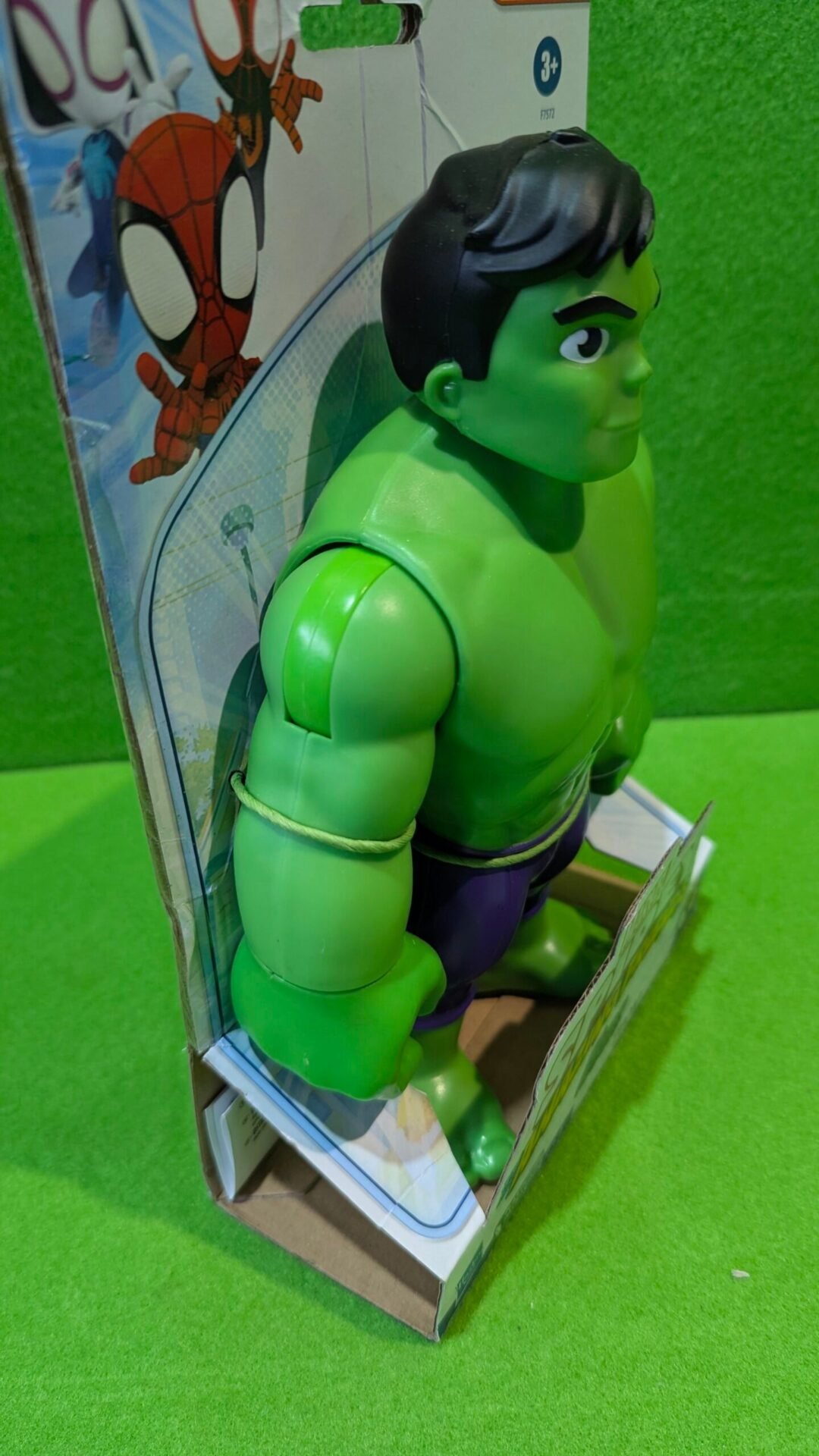 Foto 7 de Marvel Figura Gigante de Hulk de 22,5 cm