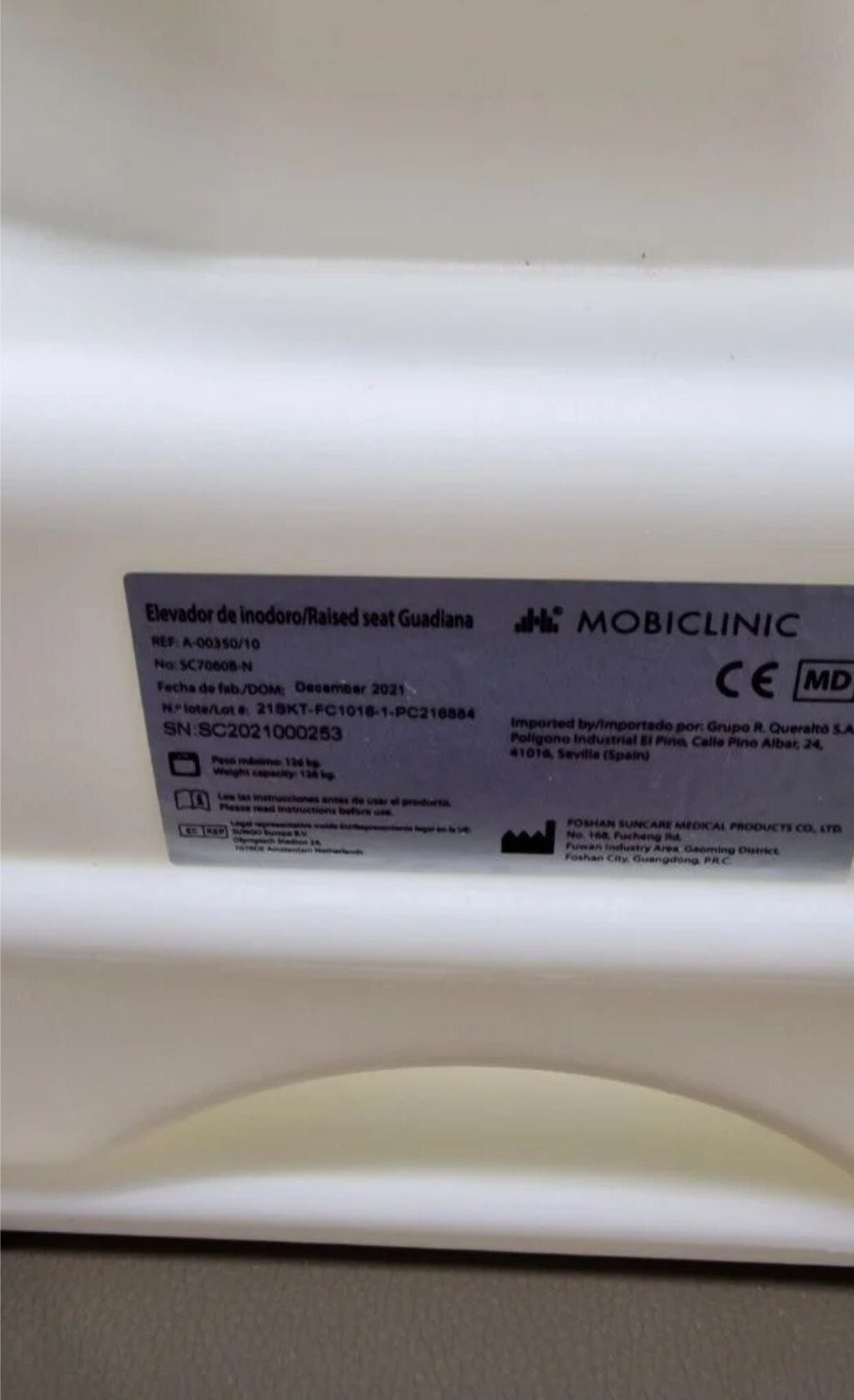 Foto 7 de Mobiclinic, Elevador WC para adultos con reposabrazos, Guadiana