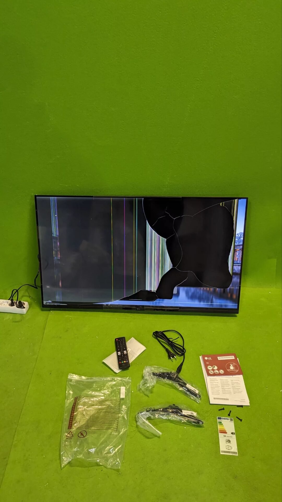 Foto 2 de REPUESTOS LG 43UR73006LA 43″, 4K UHD, Smart TV