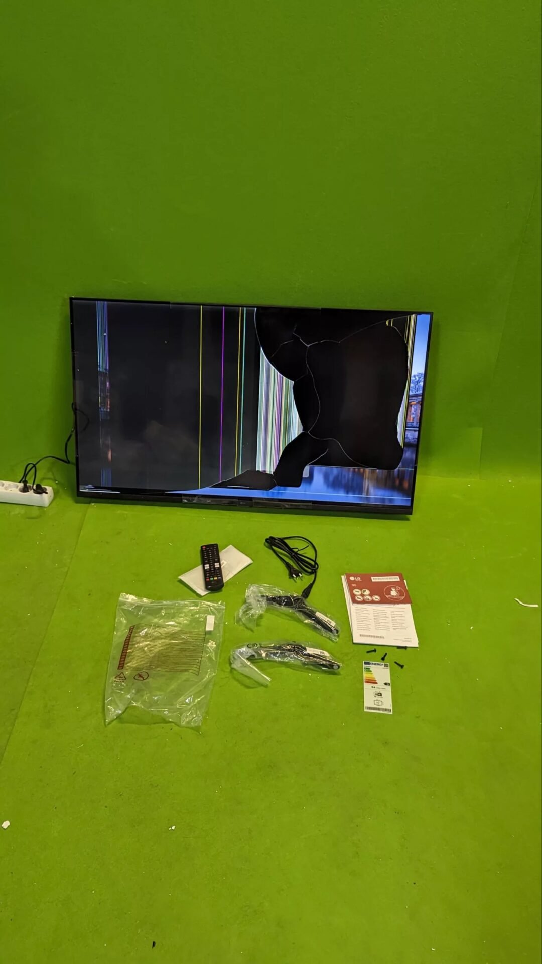 Foto 5 de REPUESTOS LG 43UR73006LA 43″, 4K UHD, Smart TV