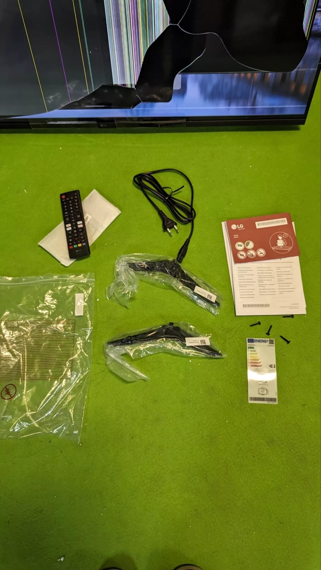 Foto 7 de REPUESTOS LG 43UR73006LA 43″, 4K UHD, Smart TV