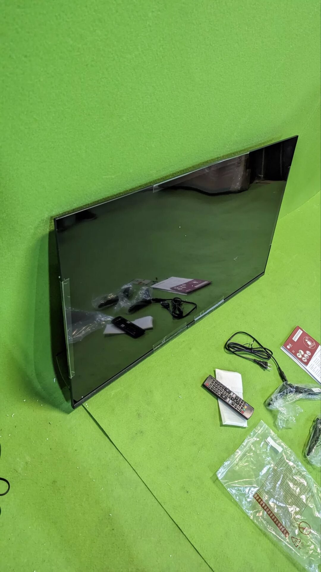 Foto 8 de REPUESTOS LG 43UR73006LA 43″, 4K UHD, Smart TV