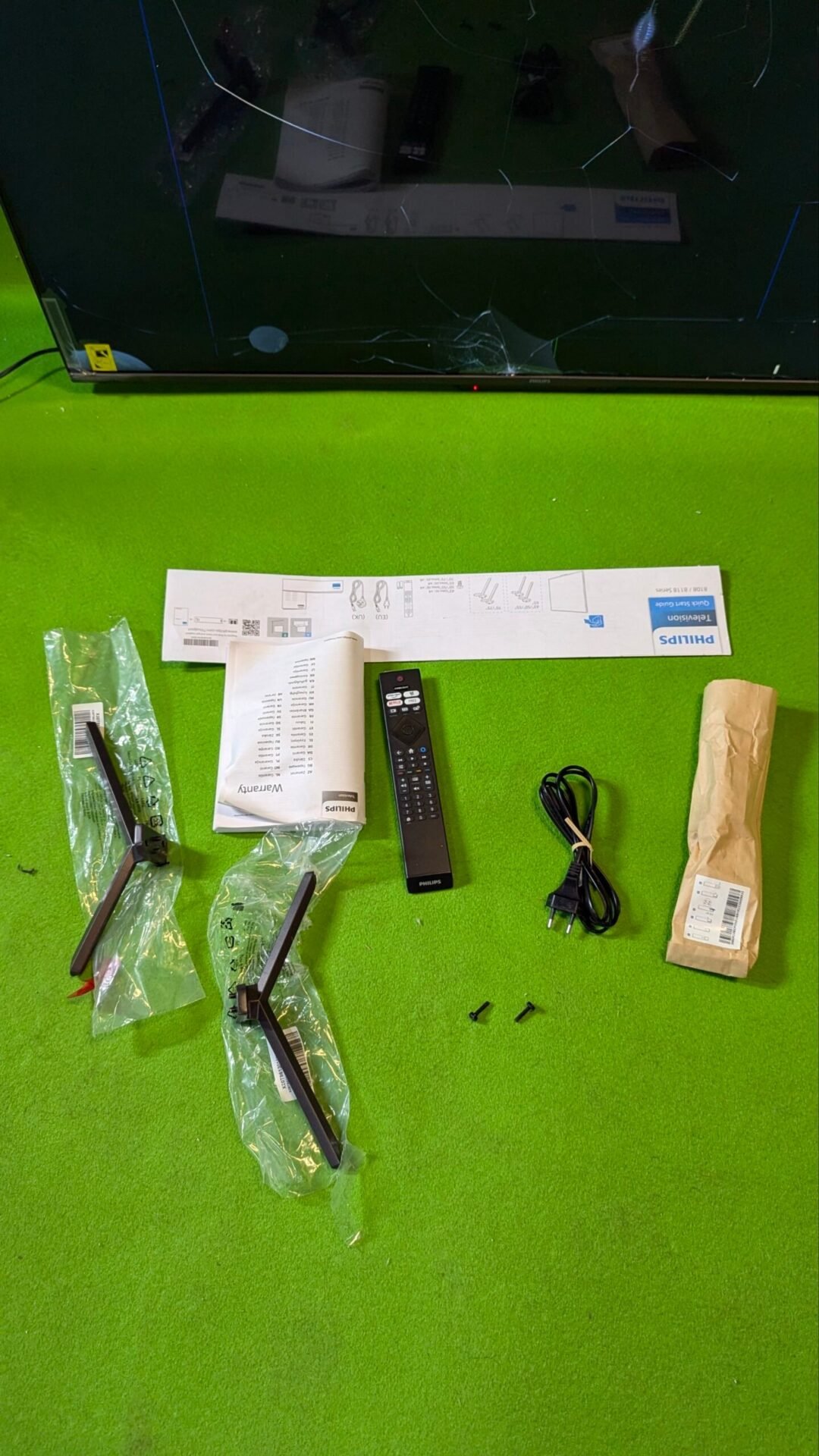 Foto 5 de REPUESTOS Philips 4K LED Smart Ambilight TV|PUS8118|50 Pulgadas
