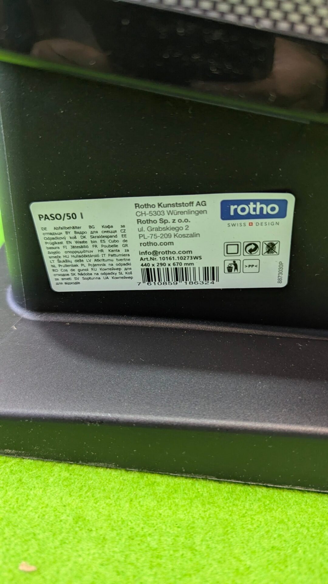 Foto 9 de Rotho Basurero Paso de 50 litros para separación de residuos con tapa y pedal