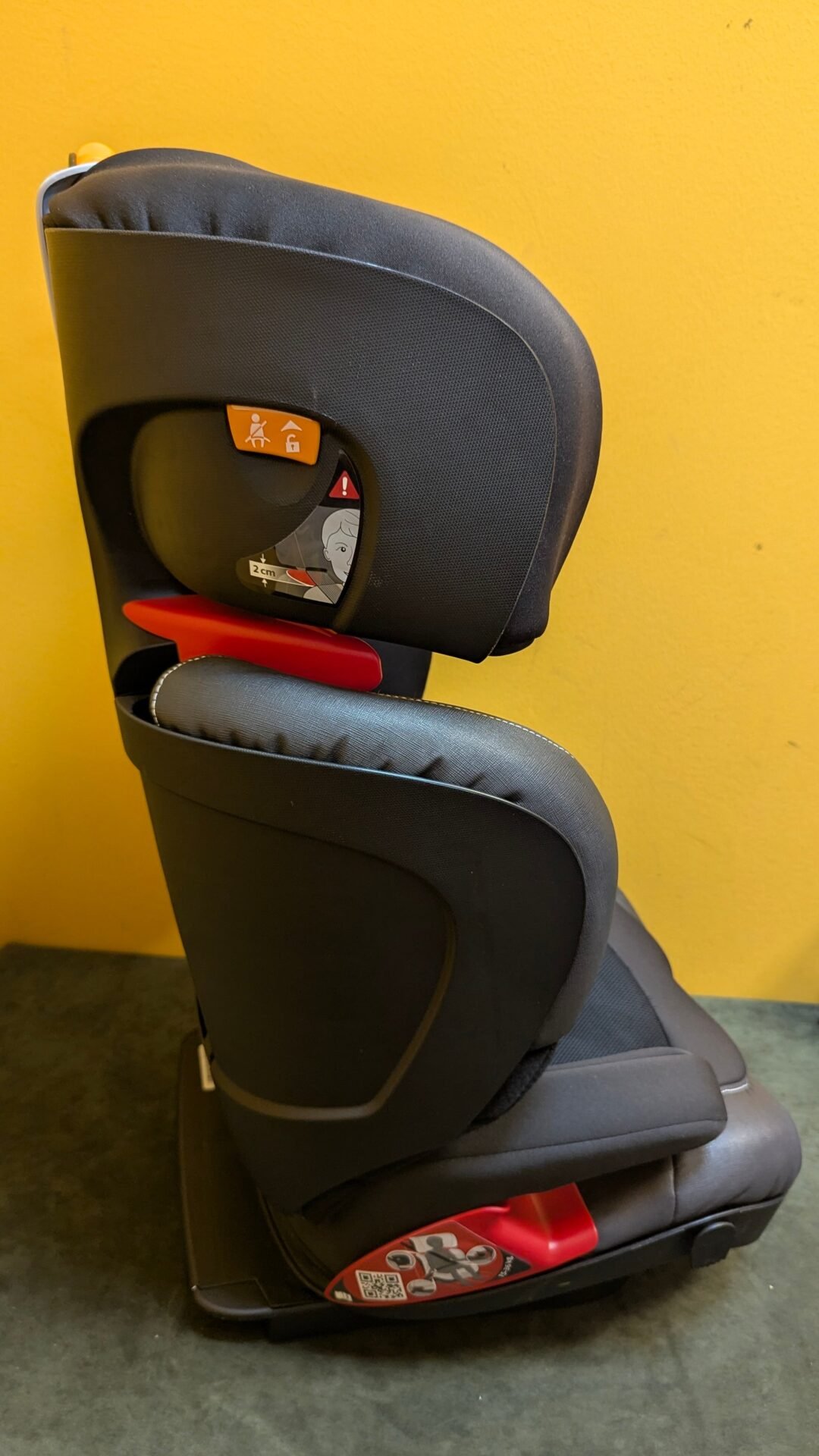 Foto 9 de Silla para auto Chicco Oasys Grupo 2/3 15–36 kg sin Isofix