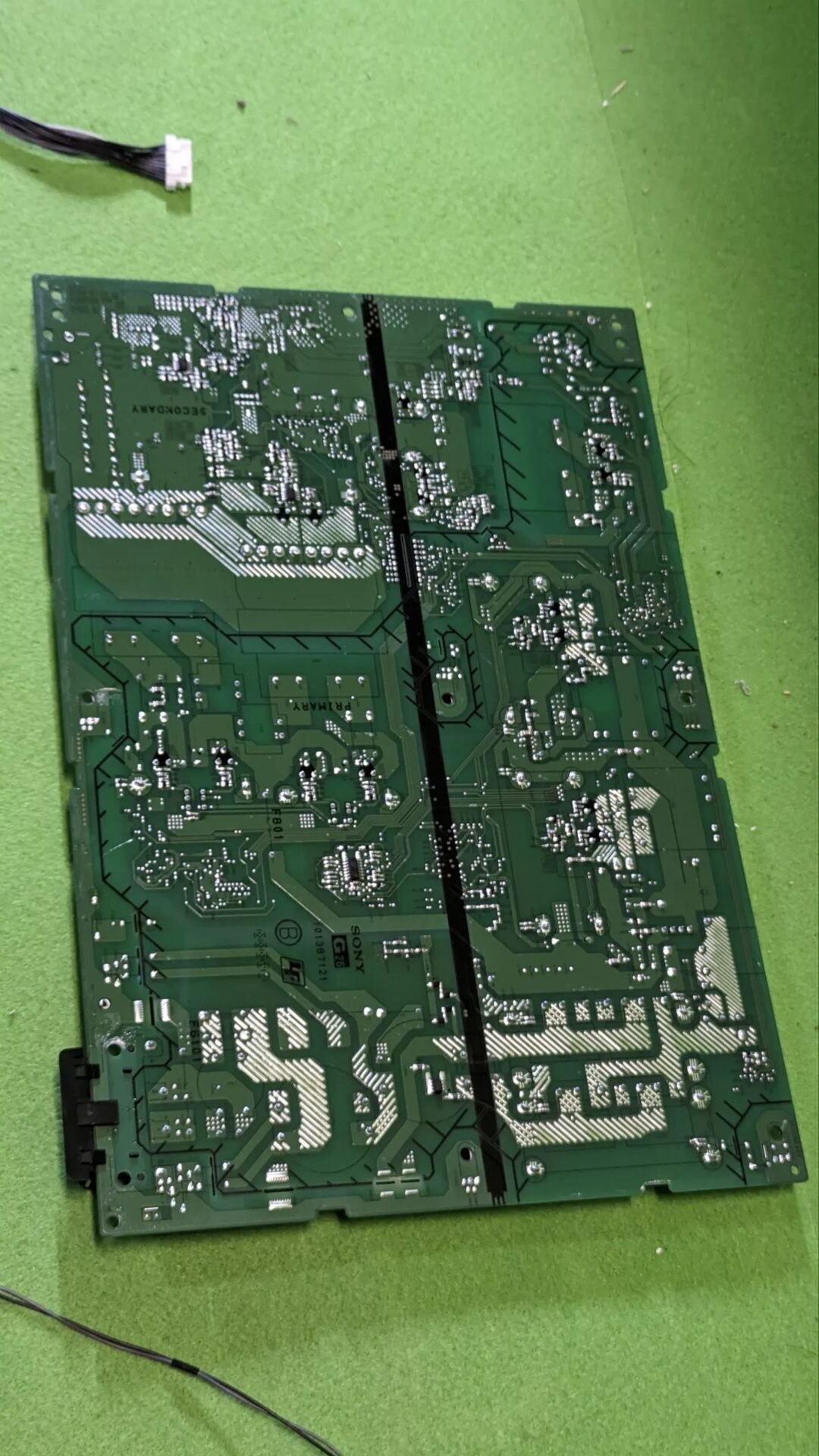 Foto 4 de Sony BRAVIA 77 Pulgadas PLACA BASE