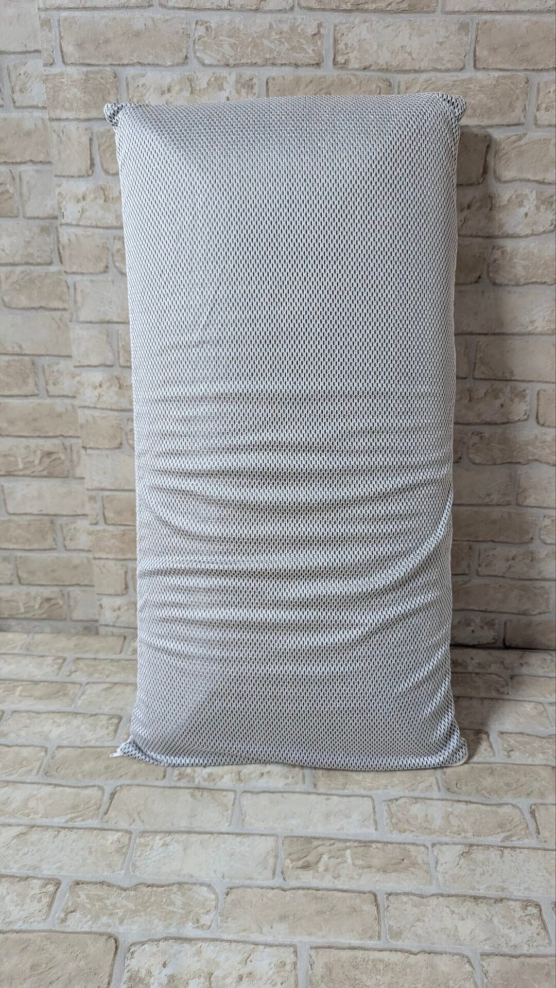Foto 9 de Todocama – Almohada viscoelástica Carbono Natural 75cm