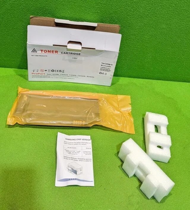 Foto 2 de Toner Compatible SAMSUNG CLPC430BK