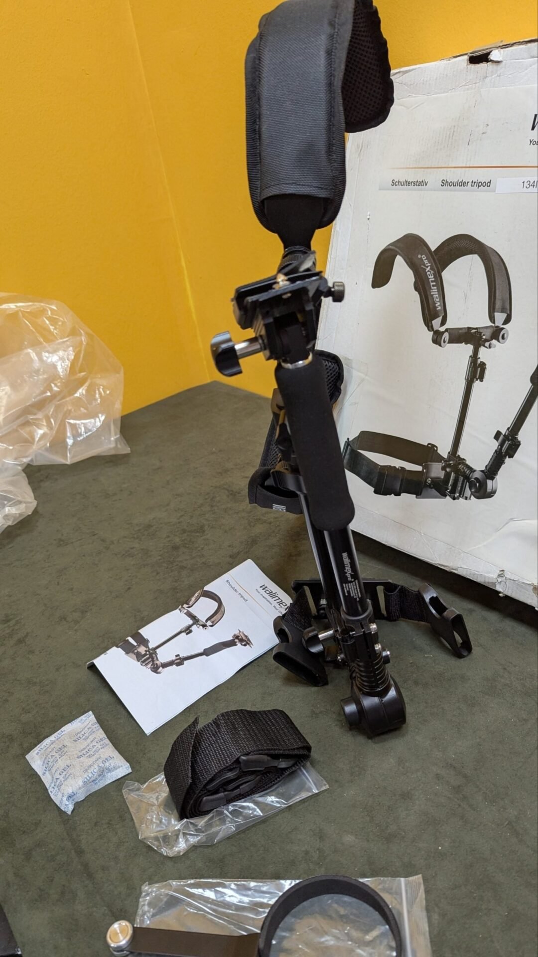 Foto 4 de Trípode de hombro Walimex Pro Video para cámara y videocámara