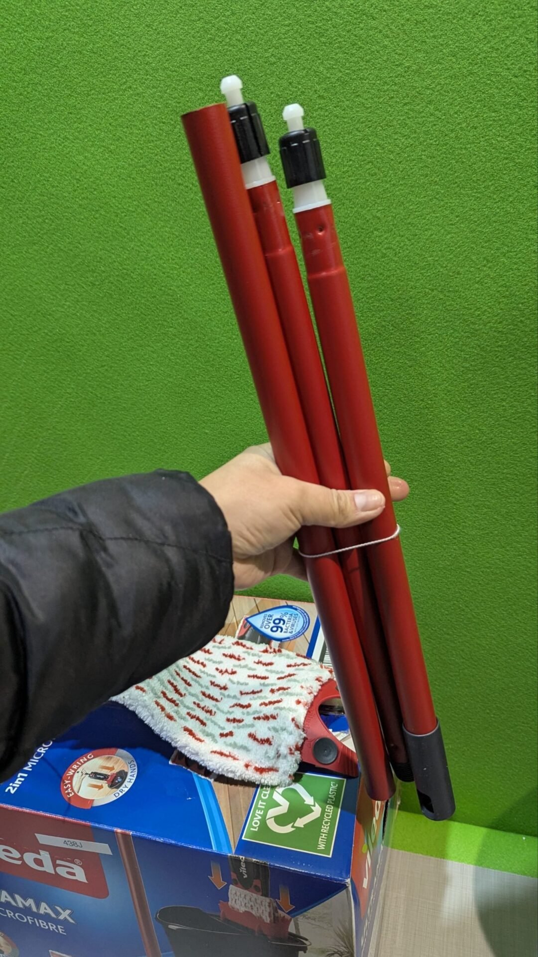Foto 6 de Vileda Ultramax Trapeador de microfibras para Fregar y Cubo con escurridor
